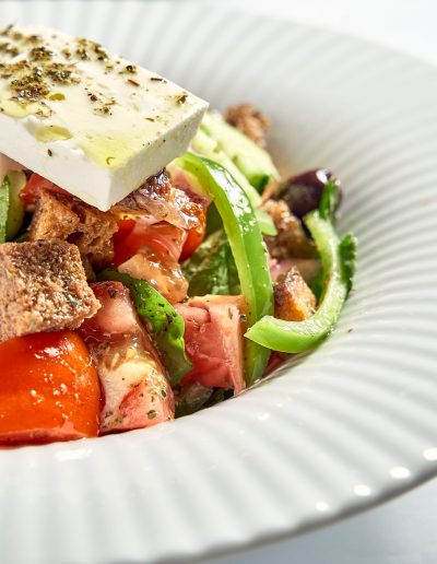 Greek salad-min